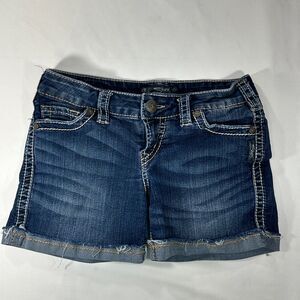 Silver denim jean Mckenzie Shorts Low Rise Size 27 Cuffed hem Flap pockets BO
